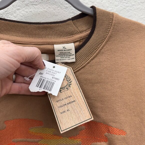 Victory Outfitters Duck Hunt Man Dog Embroidered Crewneck Sweatshirt Mens XL NEW - Picture 4 of 8